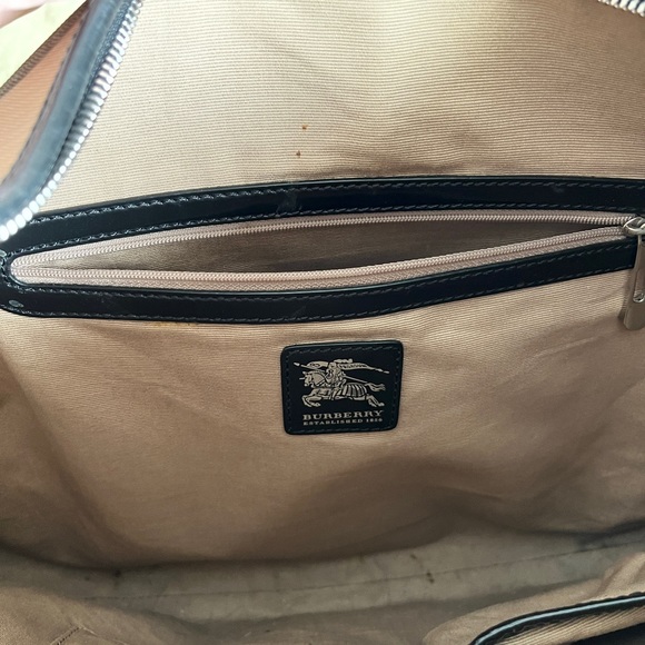 Authentic Burberry Supernova Check Large Larkin Hobo Bag - Picture 14 of 15